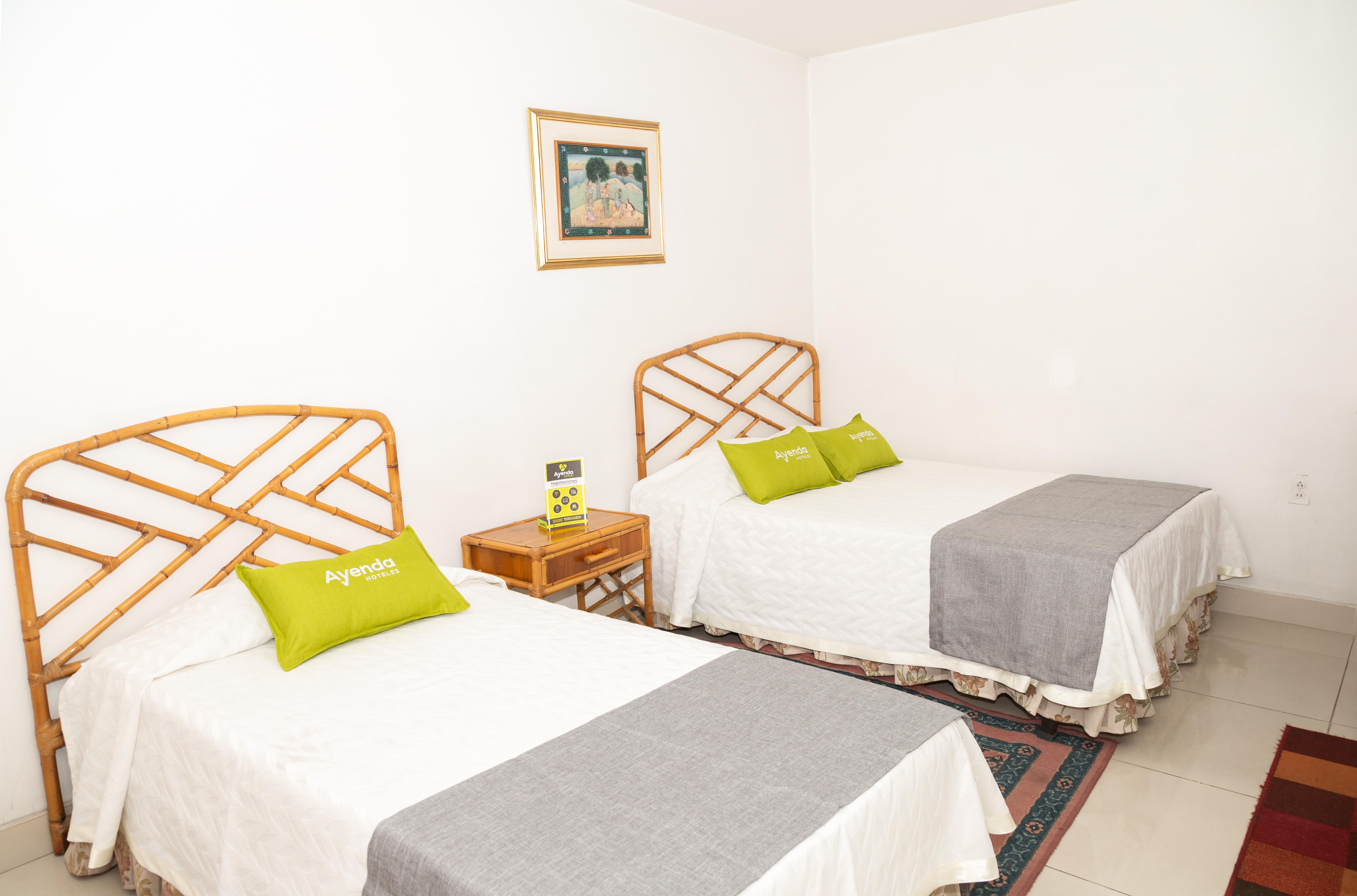 Ayenda 1131 Casa Valencia Hotel Manizales Bagian luar foto