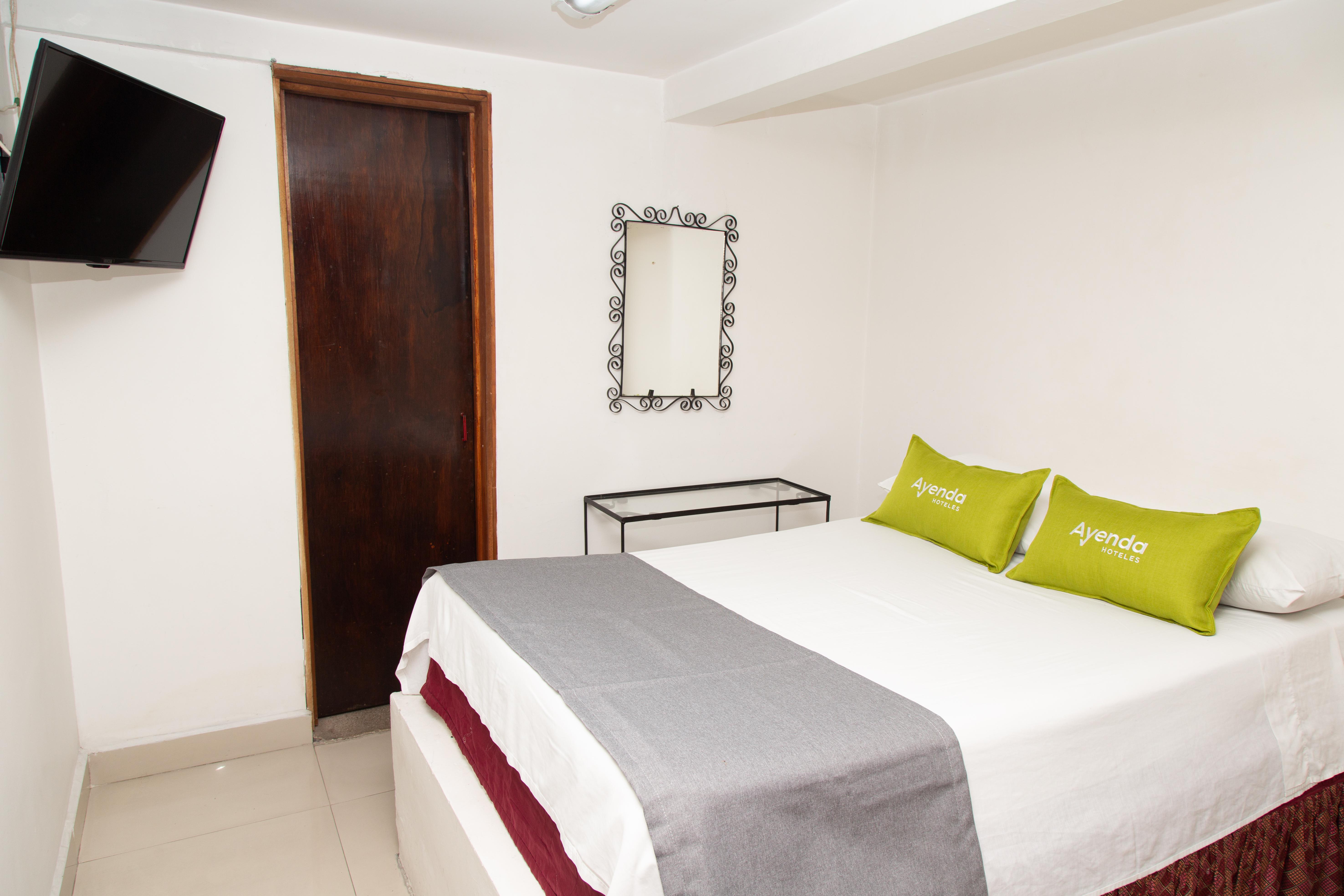 Ayenda 1131 Casa Valencia Hotel Manizales Bagian luar foto